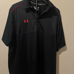 Under Armour Men's XL HeatGear Loose Fit Short Sleeve Polo Shirt - Black & Red